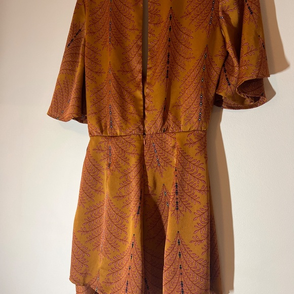 Women’s stunning romper - Picture 4 of 5